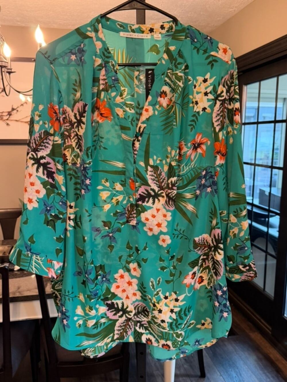 Violet + Claire NWT Vibrant Teal Gorgeous Floral 3/4 Sleeve Women’s Blouse 1X